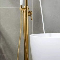 Freestanding Tub Faucet-Gold 