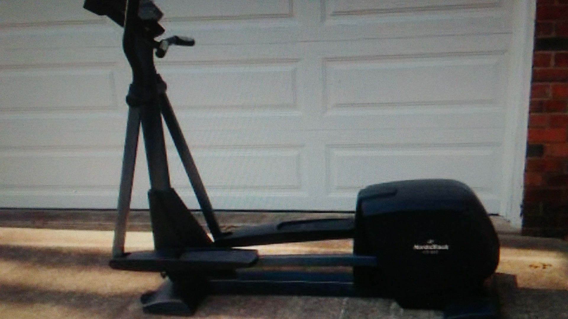 NordicTrack CX 925 elliptical for Sale in Wake Forest, NC OfferUp