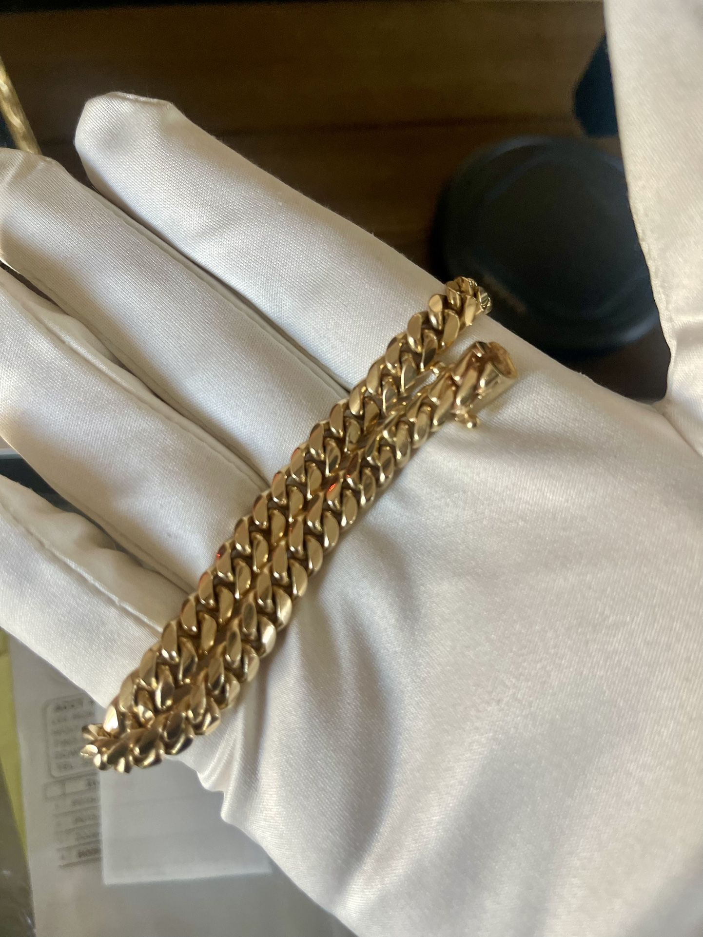 14k Solid 40.6g 8.5in 7.3mm 