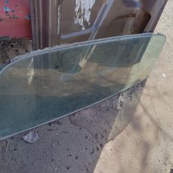 70 72 Oldsmobile Cutlass Supreme Rear Window