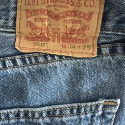 550 Levis