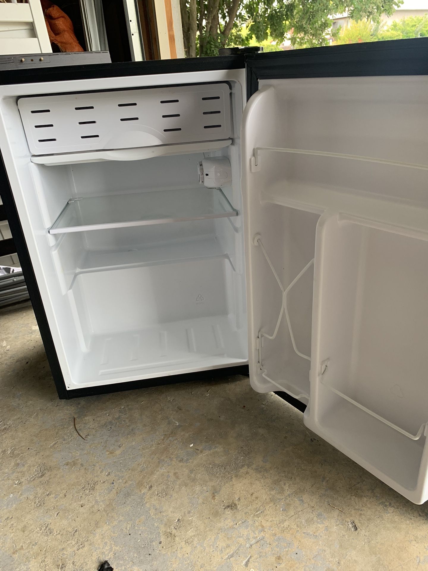 Mini Fridge for Sale in Spring Valley, CA OfferUp