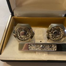 Vintage 1970's Silver Metal Cufflinks and Tie Clasp Hexagon Shape