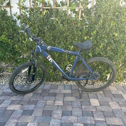Diamond Back Response XE Mountain Bike Blue Large