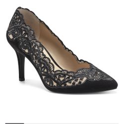 Women’s Zitah Embellished Pointed Toe Pumps 