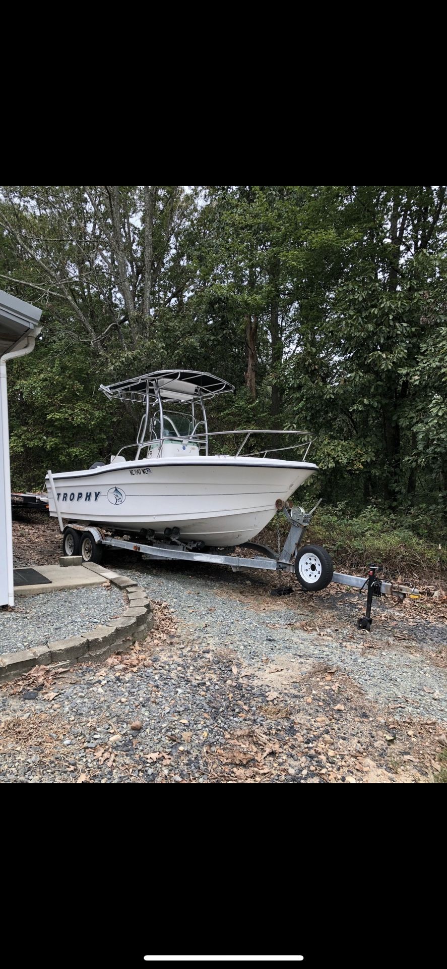 Center Console Boat