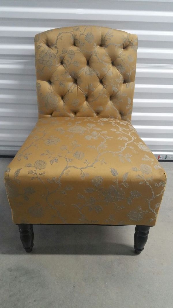 Beautiful Pier One Slipper Chair Furniture In The Colony Tx Offerup