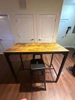 Bar Dining Table