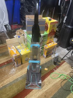 BISSELL TurboClean PowerBrush Pet Made for Pet Hair Carpet Cleaner with Rotating Brush