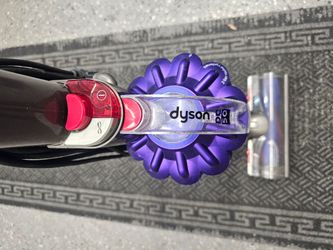 Dyson vacuum DC50