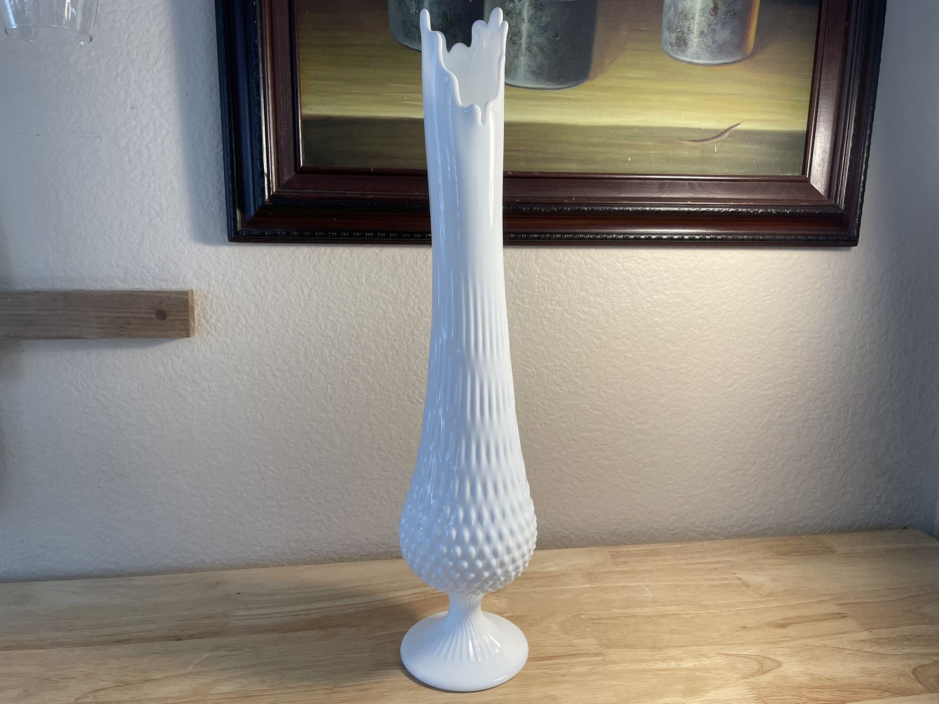 Vintage 20” Fenton 12 Finger Hobnail Milk Glass Stretched Swung Glass Vase