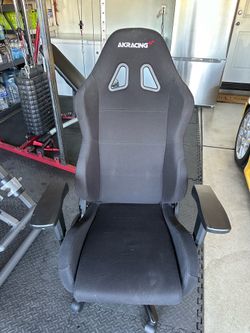 Gaming chair