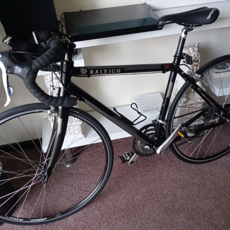 Raleigh cadent hotsell one zero