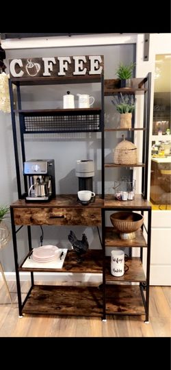 Coffee Bar / Bakers