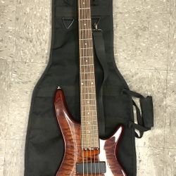 Carlo Robelli Electric 5 String Bass Guitar Hybrid Soap bar Style Pickups Gold Plate Hardware Neck Bridge Music Audio Studio Rock Jazz Country Blues