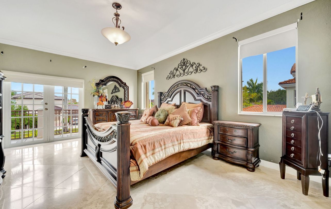 Bedroom Set