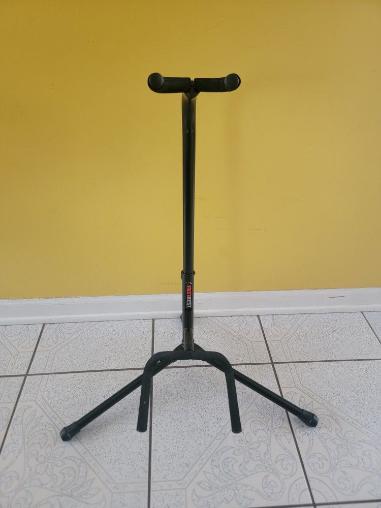 Proline Guitar Stand
