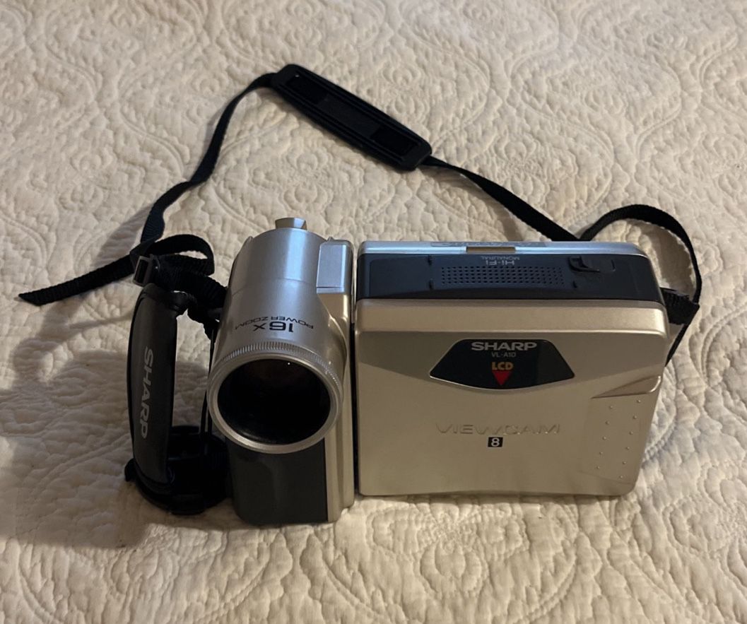 Sharp VL-A10 Viewcam 16x Zoom Video 8 Camcorder 