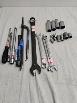 Misc snap on tools 21 pieces