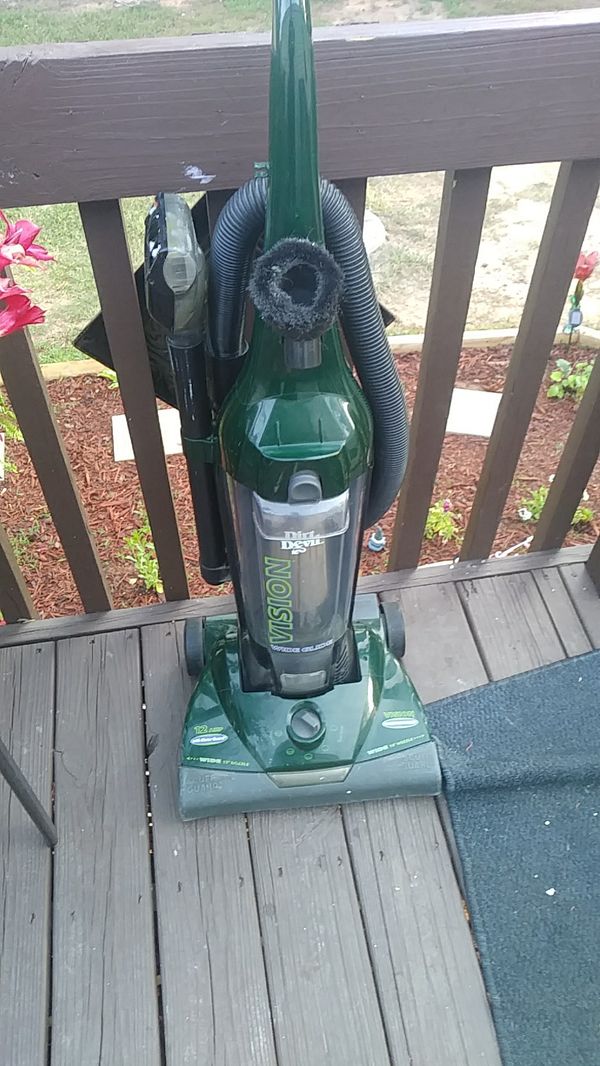 Vision wide glide Dirt Devil vacuum 12 amp with motor guard for Sale in