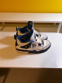 Jordan 4 “Motorsport” — Used
