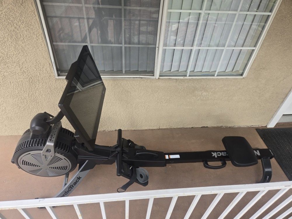 Nordicktrack Rw900 Rowing Machine
