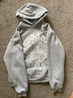 grey 🕷️ hoodie size large