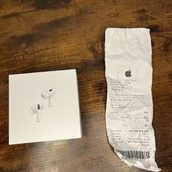 AirPod Pro 2  Noice Cancellation 