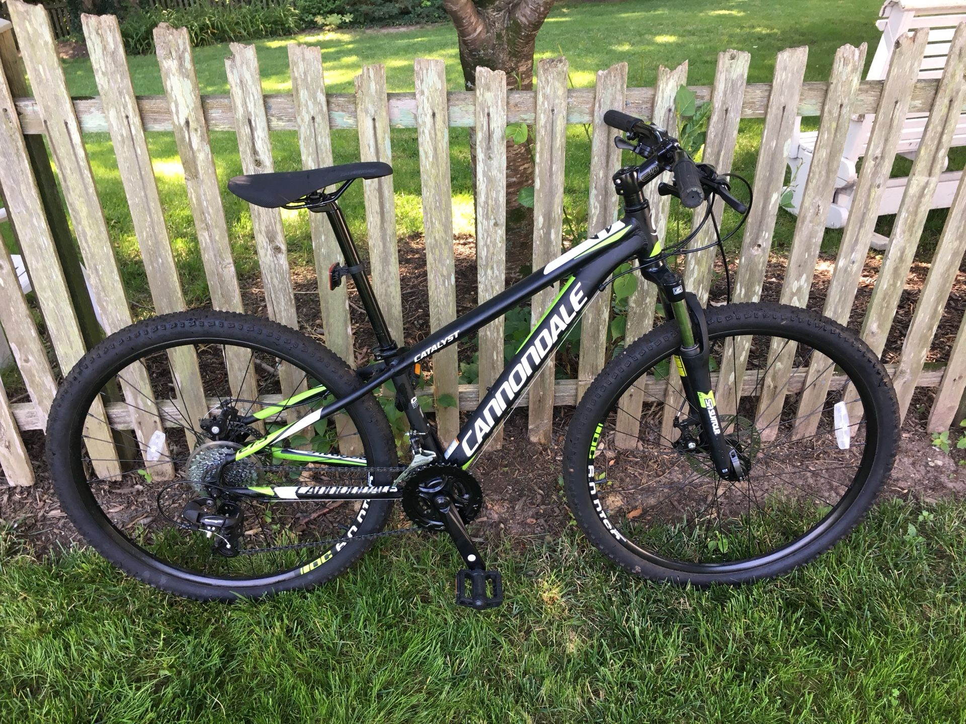 2018 Cannondale Catalyst mountain bike