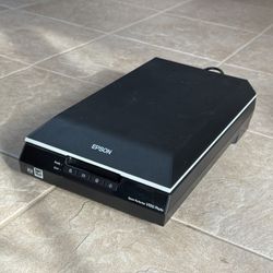 Epson Perfection V550 Color Photo Scanner
