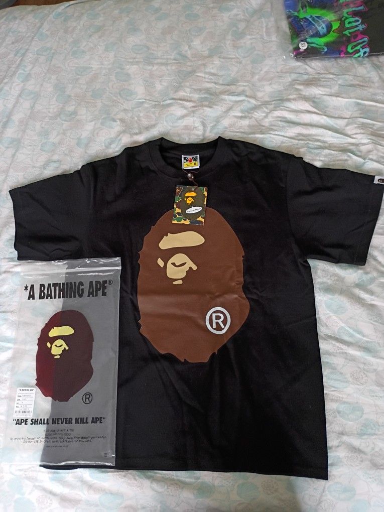 BAPE T-Shirt Black/Brown Medium Size
