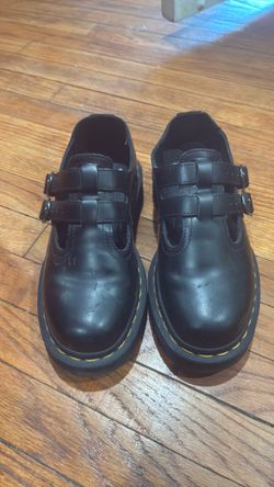 Doc martens platform Mary janes