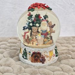 VTG FOREST CHRISTMAS CAROLERS w/SANTA MUSICAL SNOW GLOBE