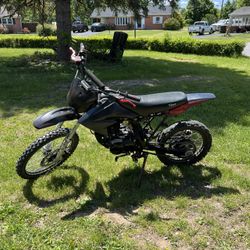 150cc 4stroke Viper dirtbike