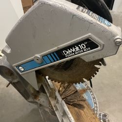 Dewalt Power Miter Box