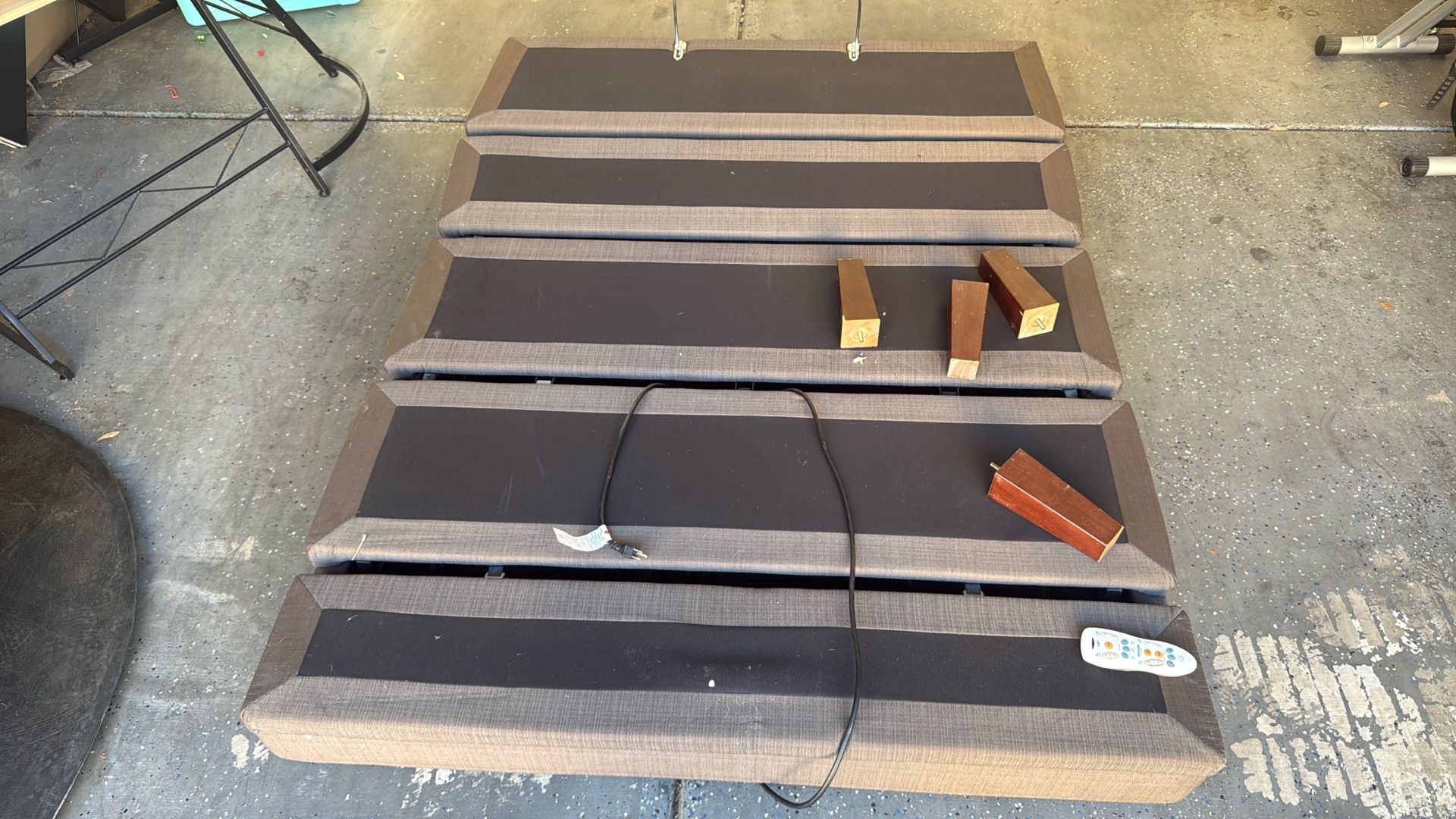 ASHLEY FURNITURE ADJUSTABLE FRAME