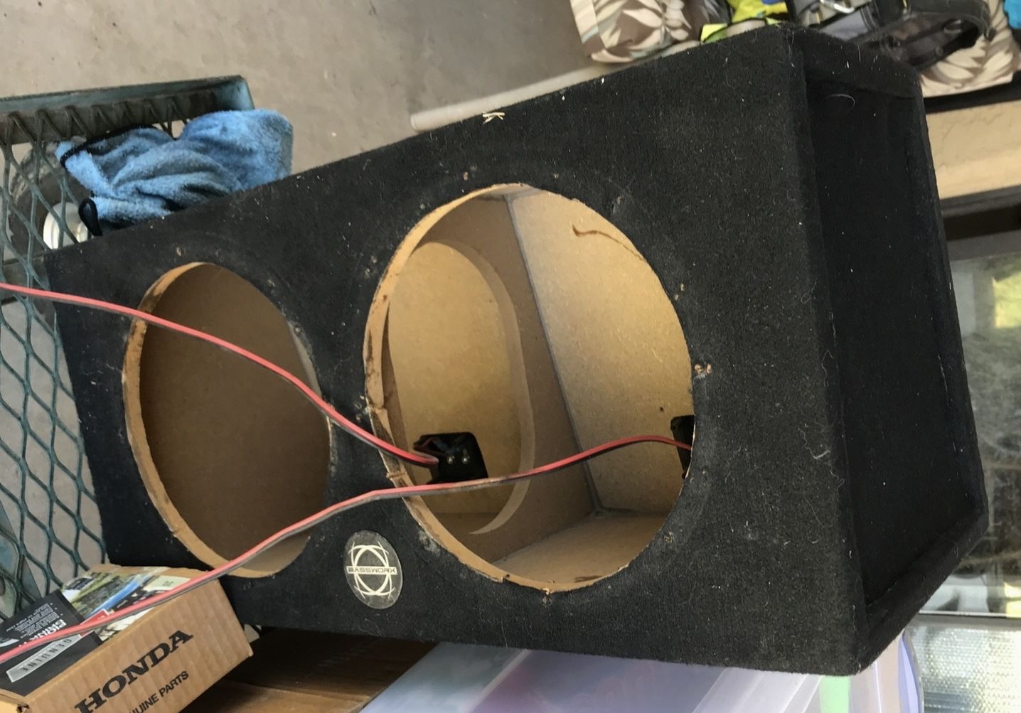 Bassworx Dual speaker/subwoofer Enclosure