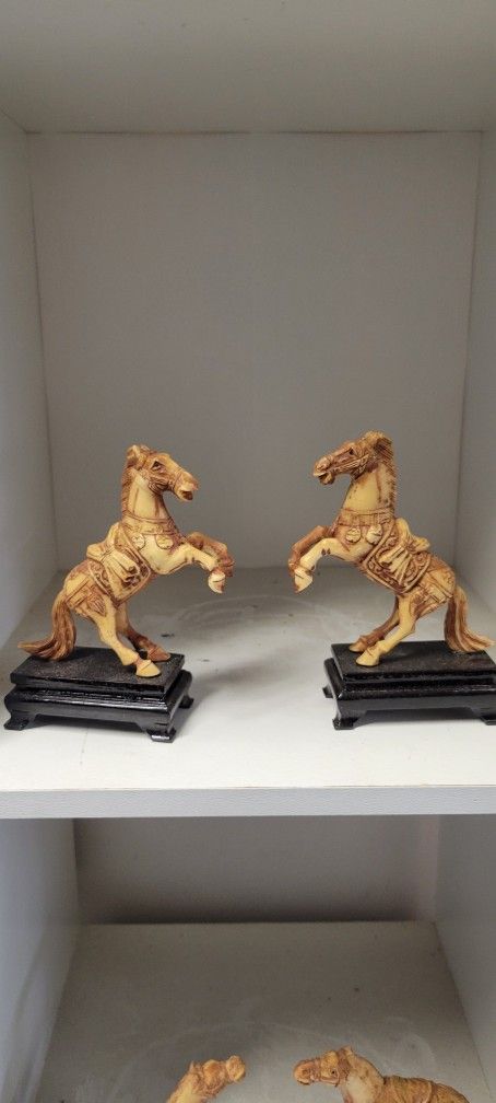 Antique Estate Sale Scroll Down To Description For Info And C70 More Sculptures