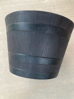 Set of 4 Whiskey Barrel Planters.