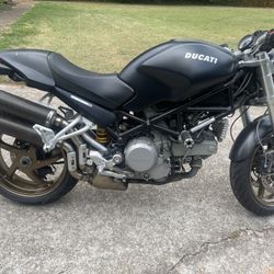 2006 S2R 800 Cc