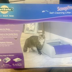 PetSafe ScoopFree Automatic Self Cleaning Cat Litter Box -