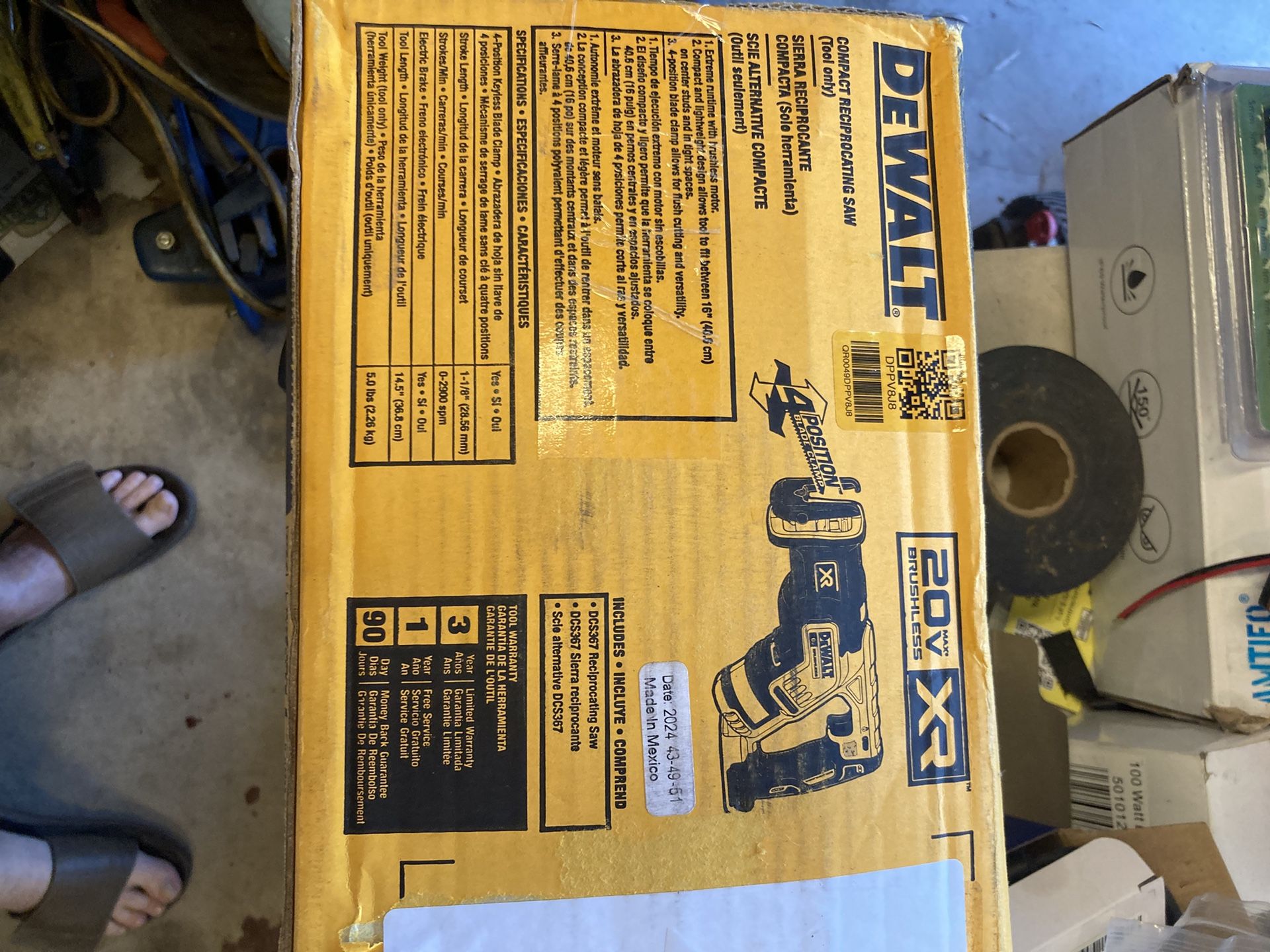 NEW Dewalt 20 Volt Sawzall
