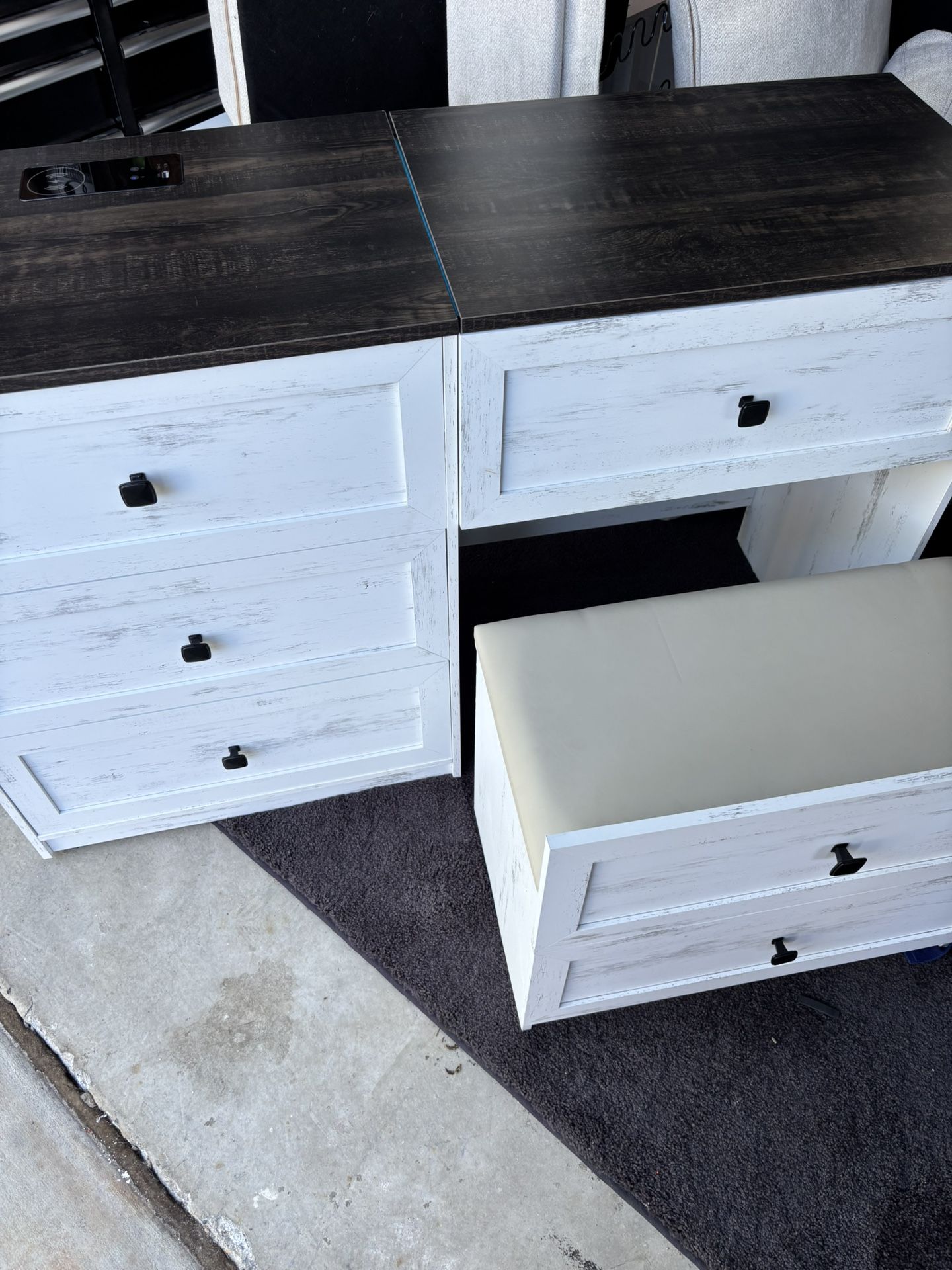 Gurexl 3-in-1 Vanity Desk with Fliptop Mirror