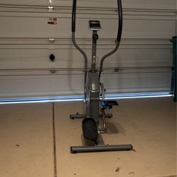 Sunny Health And Fitness - Elliptical 