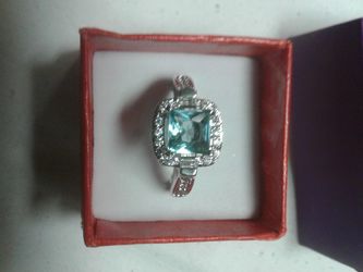 Blue & white topaz ring