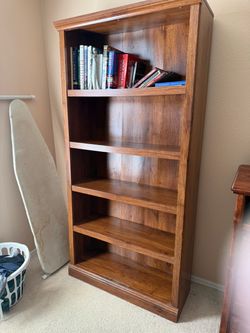 Solid bookshelf