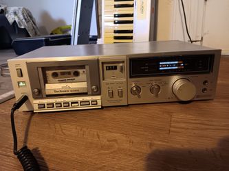 Technics M240X silver Stereo Cassette Deck working