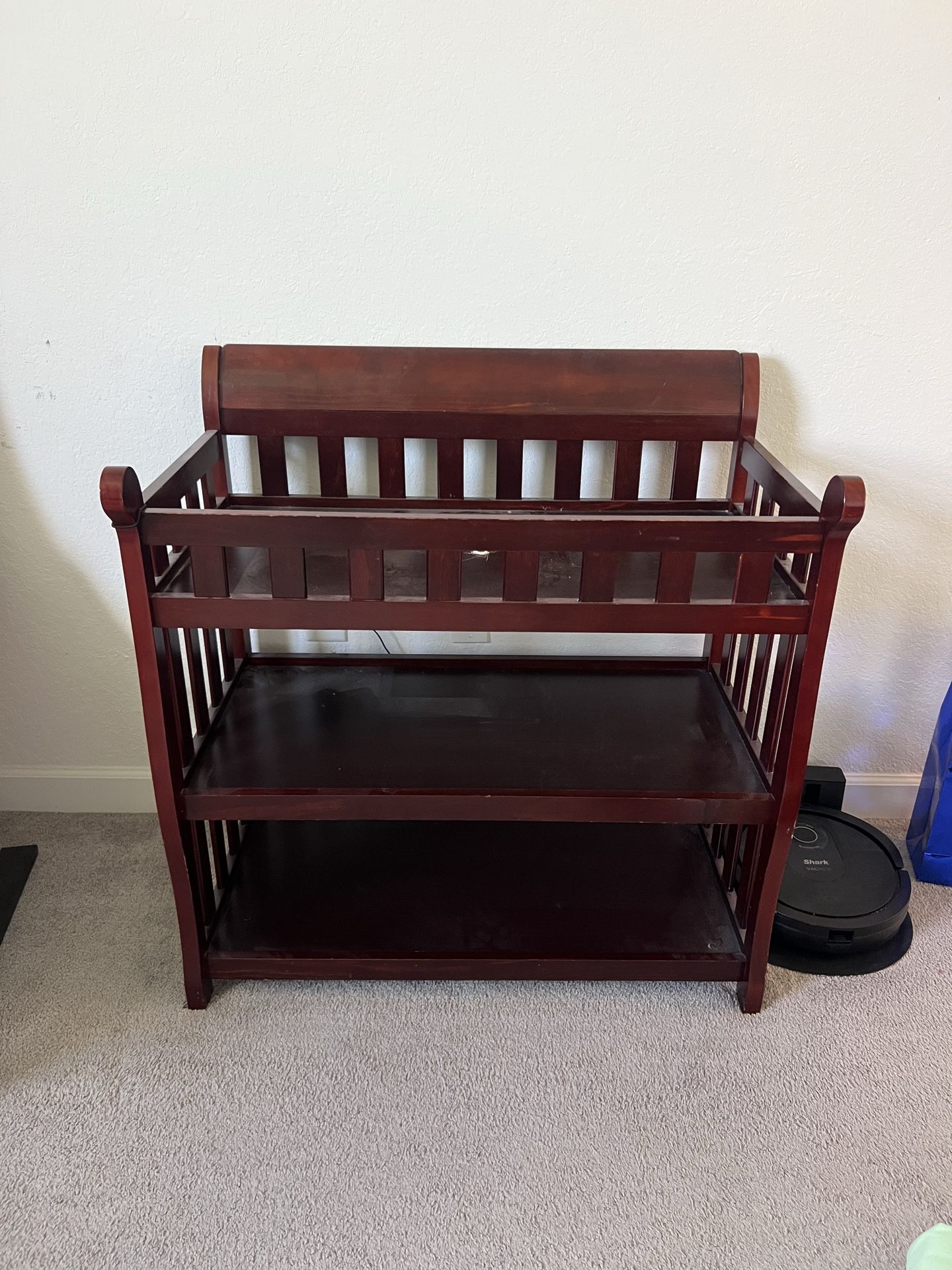 Infant changing table 20$