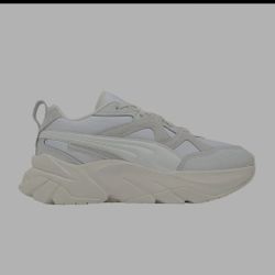 (Women) Puma Sophyr WV Size9