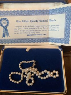 Pearl Necklace